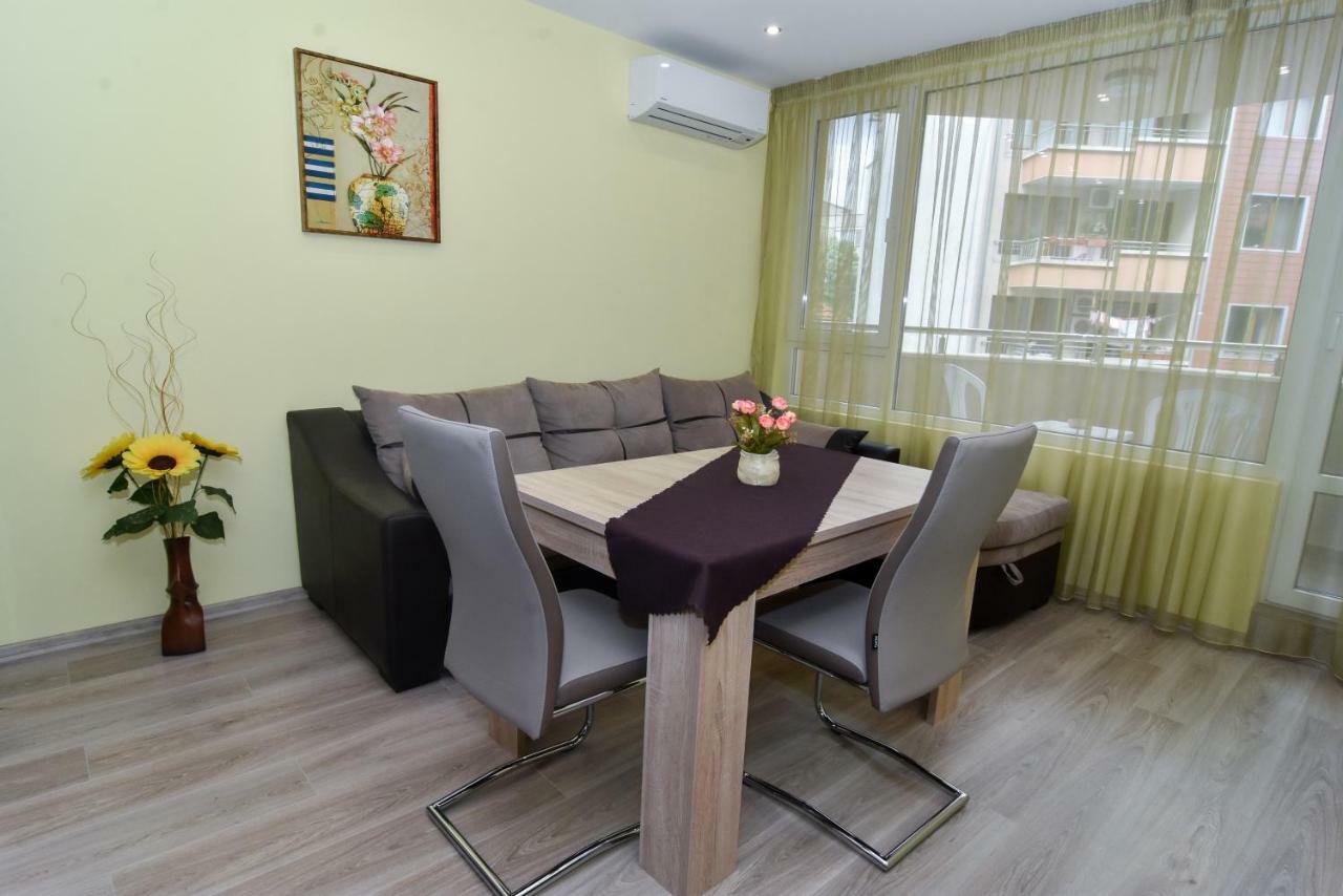 Apartment Deni Burgas City Exterior foto